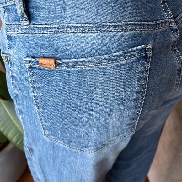 DISH PERFORMANCE DENIM Relaxed Skinny | sz 28 - Picture 7 of 16